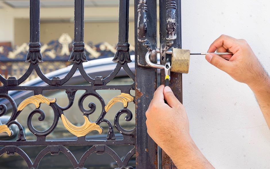 serrurier tarif changement serrure Stains