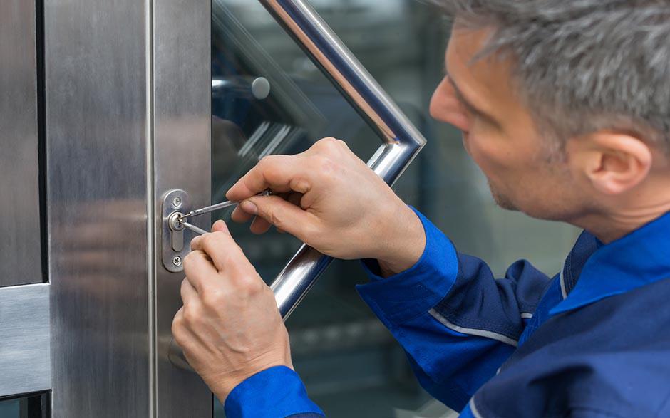 serrurier tarif changement serrure Stains