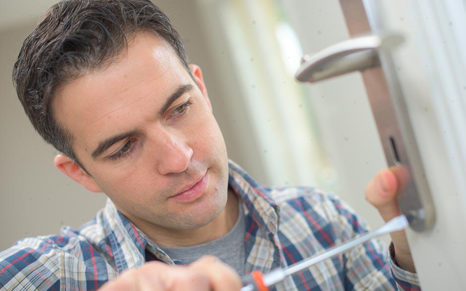 serrurier tarif changement serrure Stains